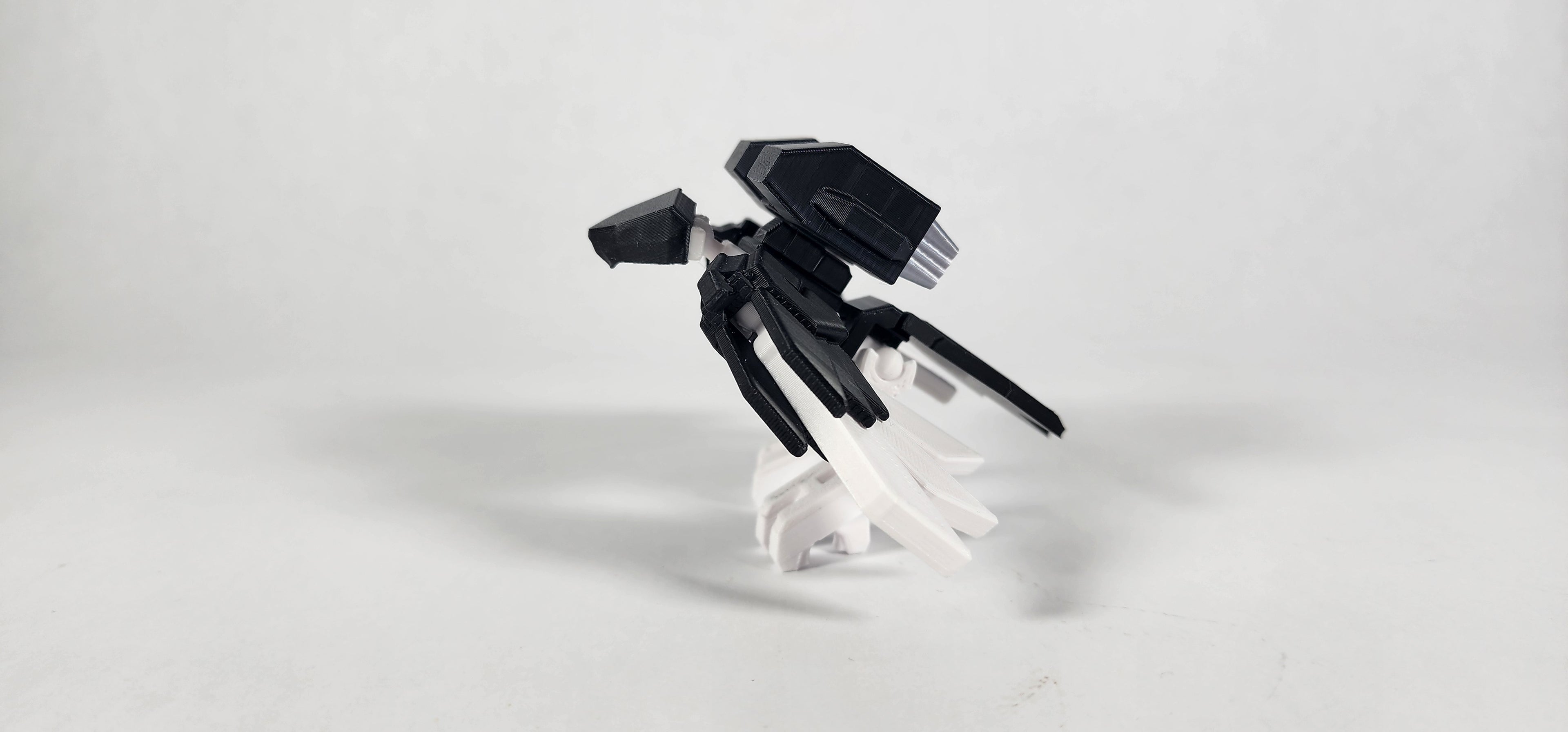 Pax Falcon w/ Weapons Loadout 3D Printed Action Figure