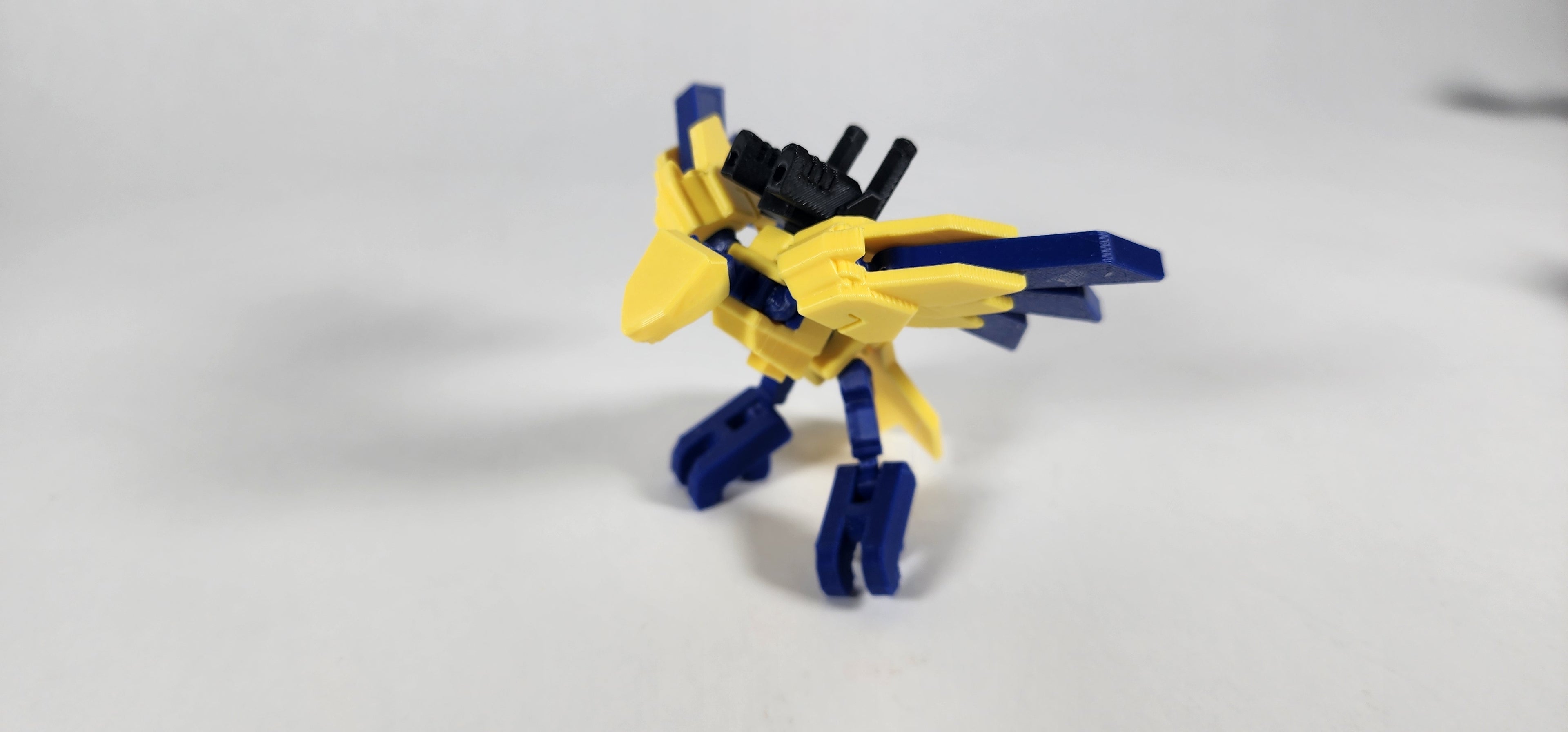 Pax Falcon w/ Weapons Loadout 3D Printed Action Figure